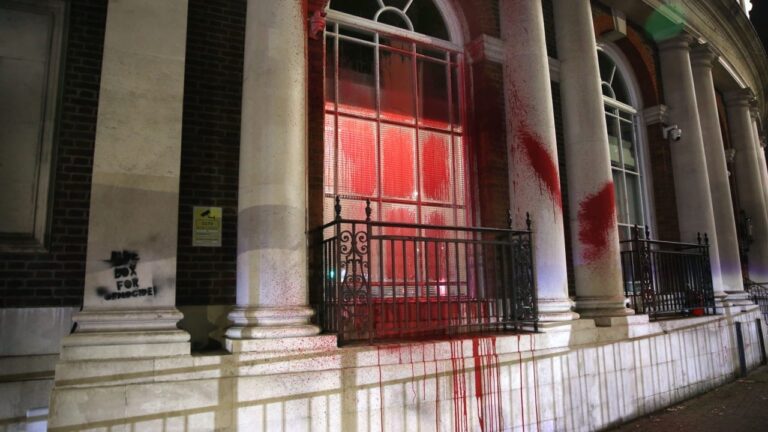 Chilean Synagogue Vandalised with Antisemitic Graffiti and Threats