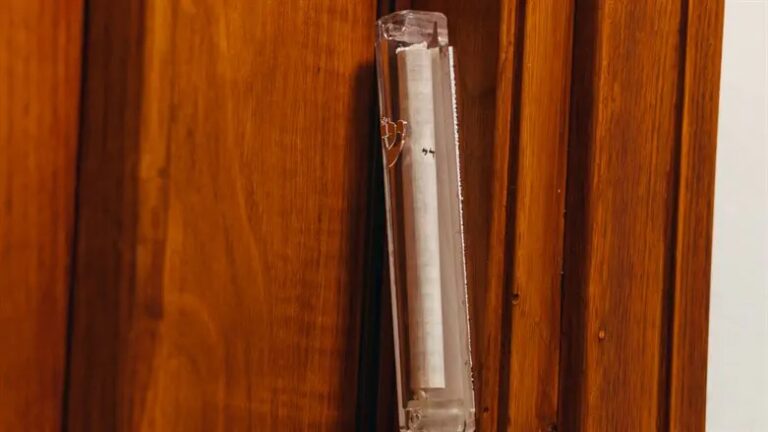 Singer Amir Haddad’s Mezuzah Ripped From Paris Home
